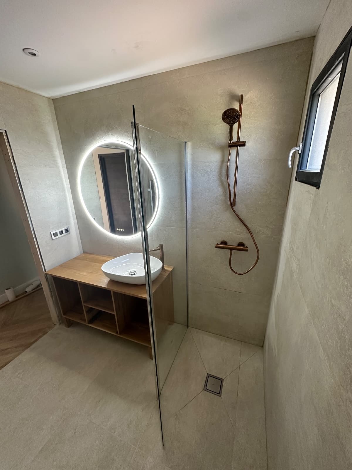 Rénovation complète salle de bain – Après 2